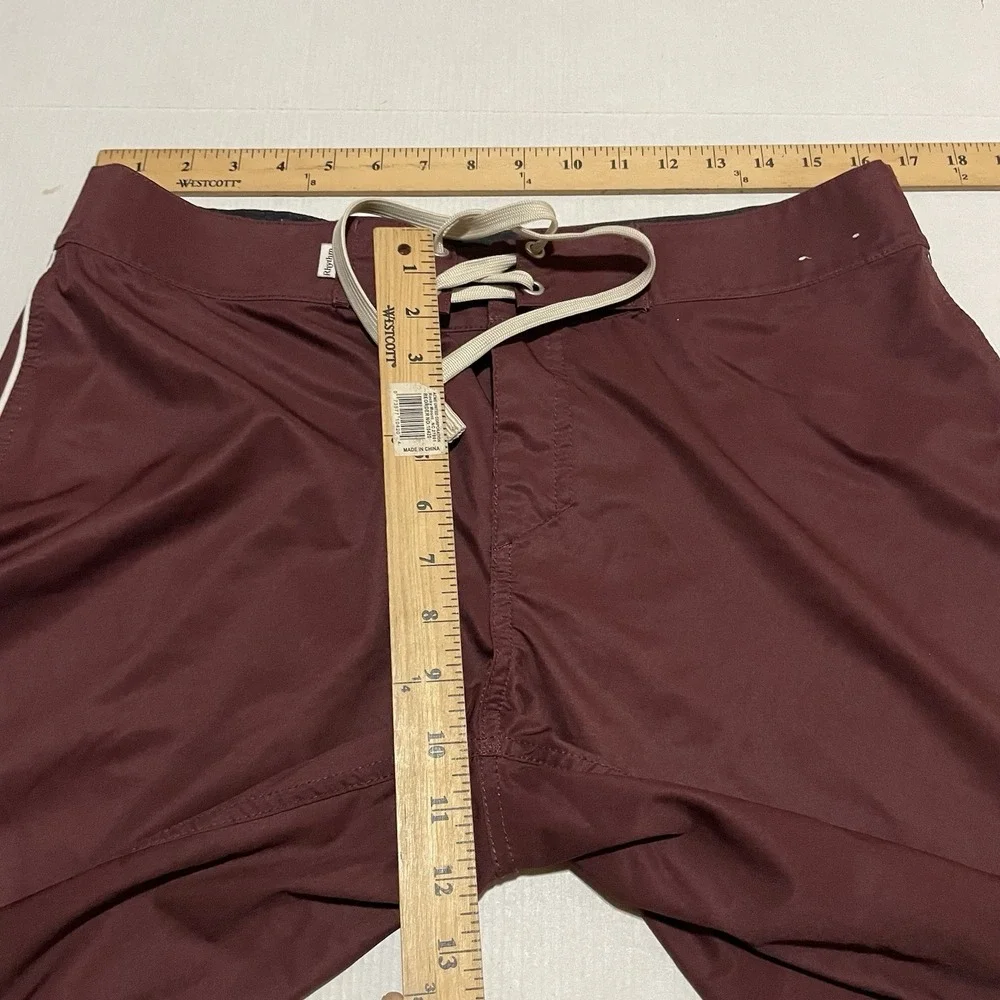 Rhythm Board Shorts Men's Size 32 X 9.5 Burgundy Maroon Stretch Swim Trunks